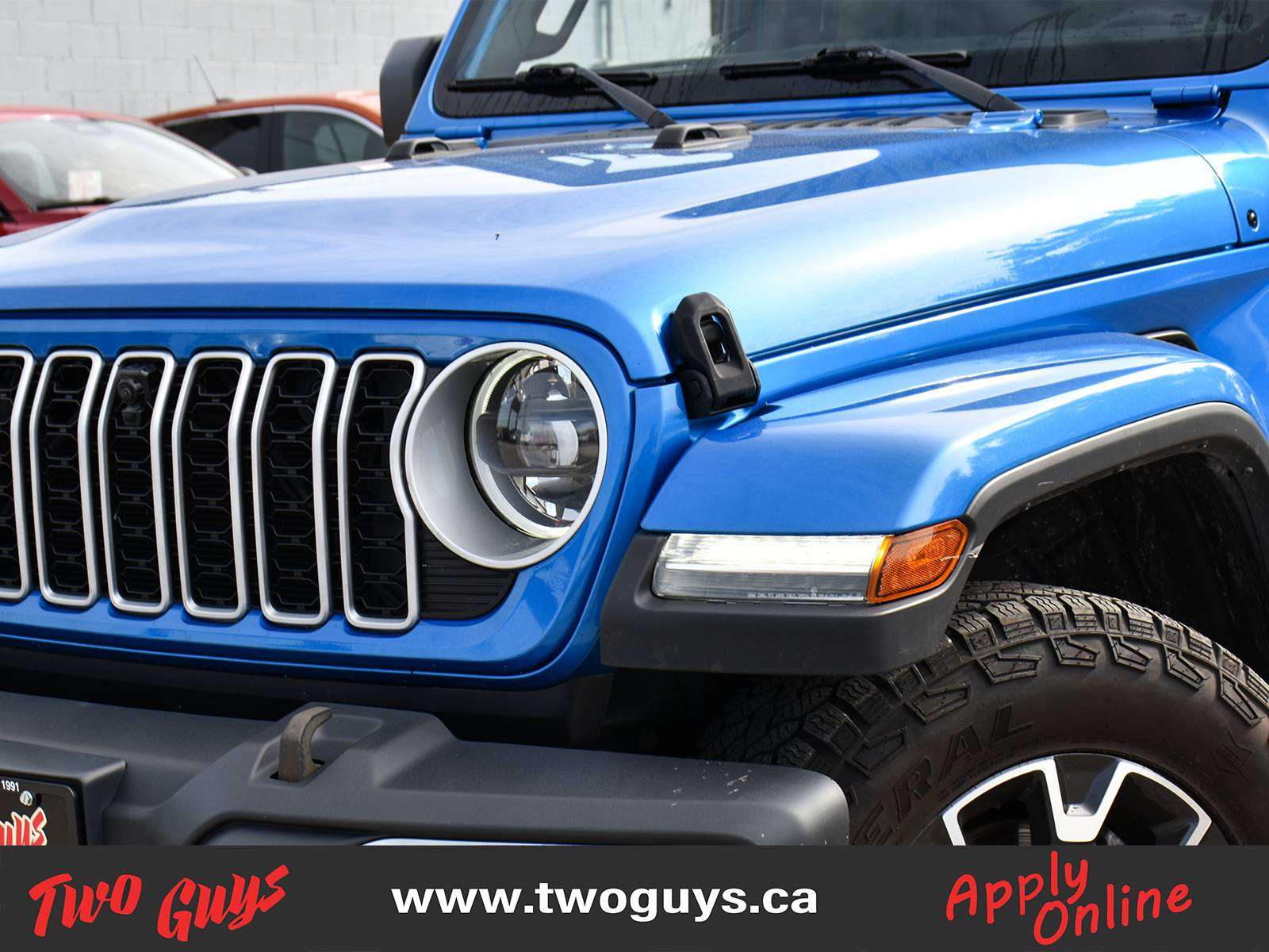 2024 Jeep Wrangler Unlimited Sahara 4x4 Sky One-Touch Power Top Leather photo 3