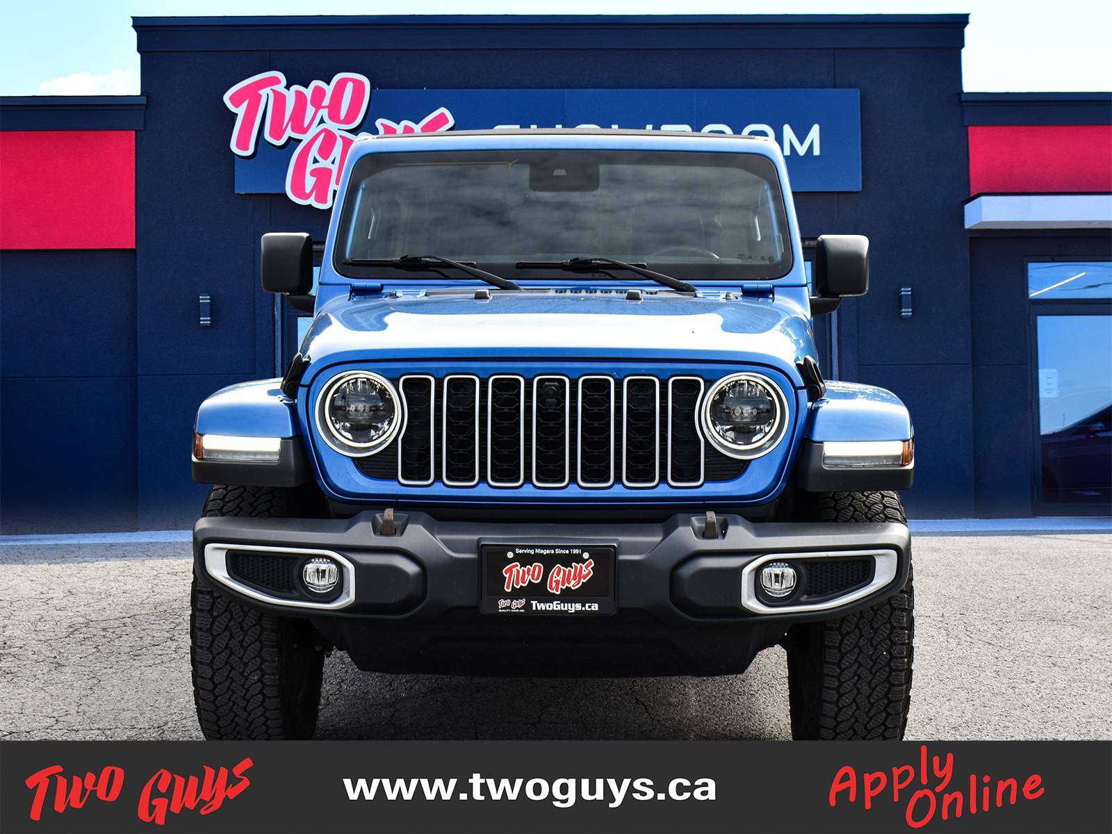 2024 Jeep Wrangler Unlimited Sahara 4x4 Sky One-Touch Power Top Leather photo 5