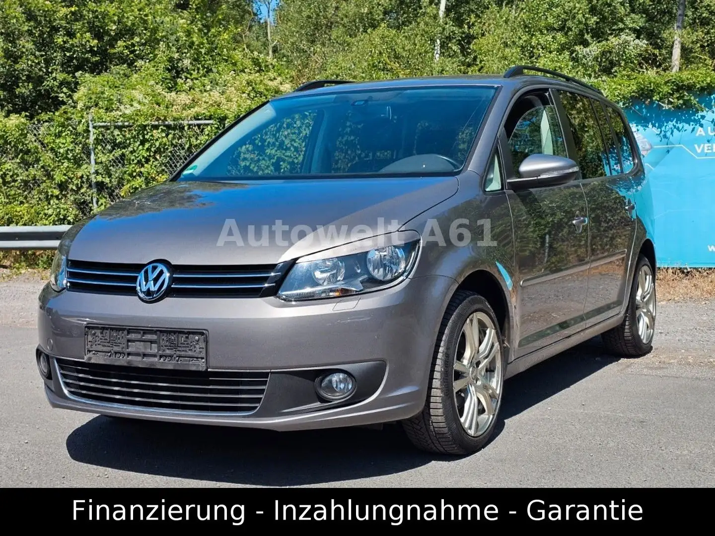 Volkswagen Touran MY2011+LEDER+NAVI+PDC+7SITZER+LM Gris - 1