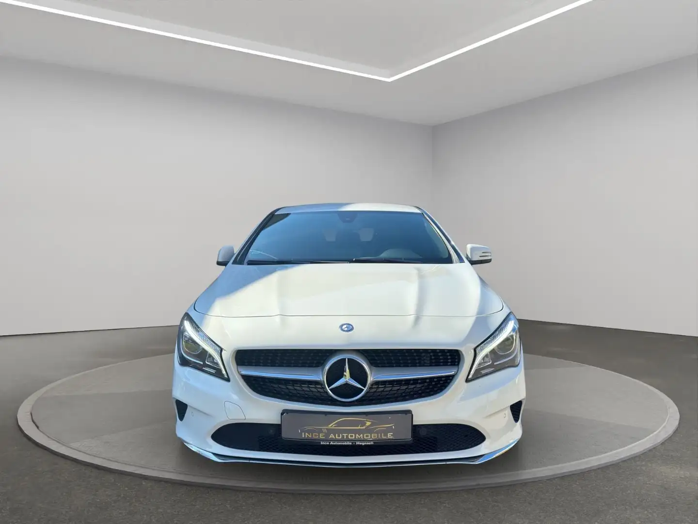 Mercedes-Benz CLA 180 Score*2 Hand*LEDER*LED* Wit - 2