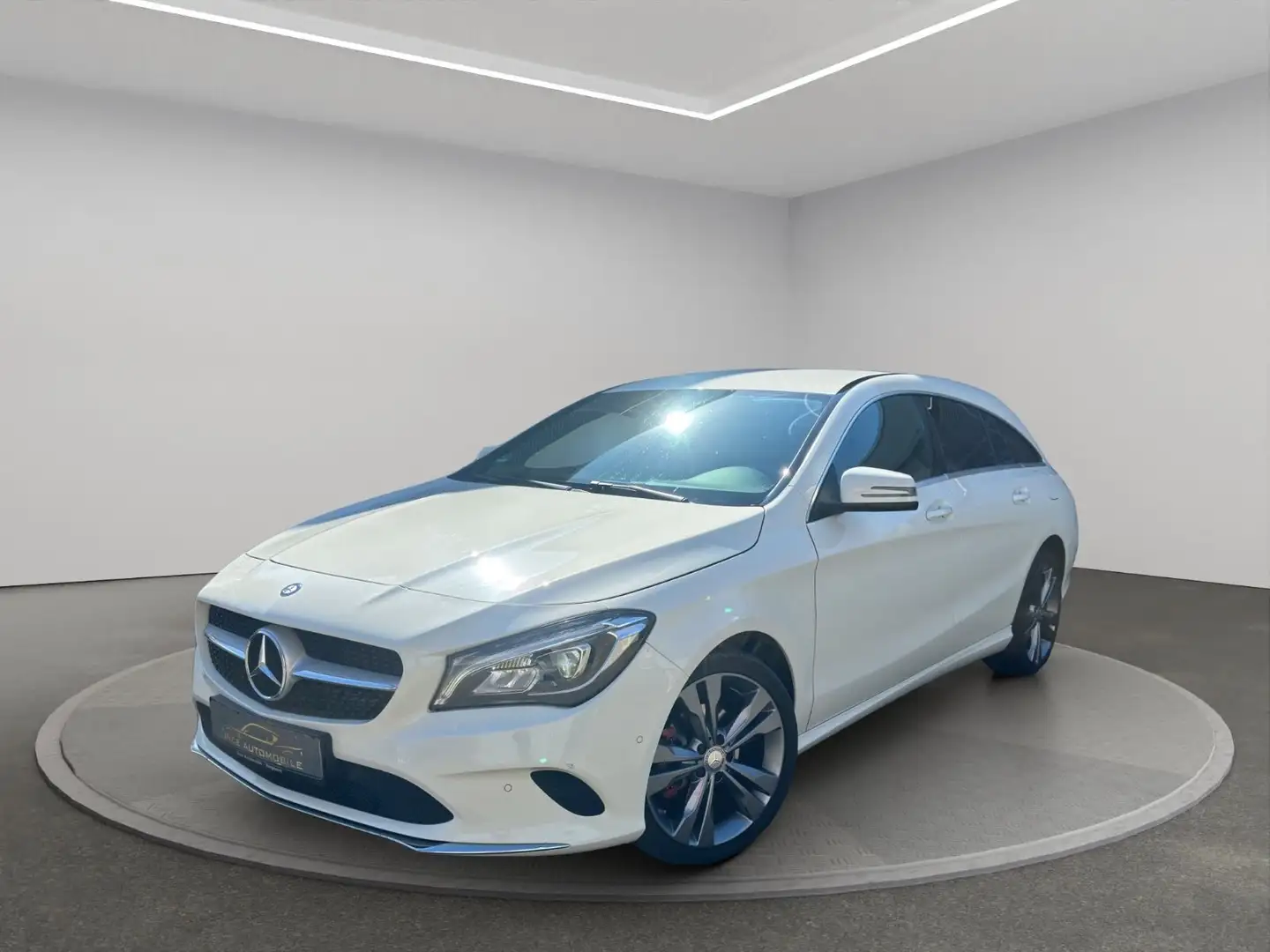Mercedes-Benz CLA 180 Score*2 Hand*LEDER*LED* Wit - 1