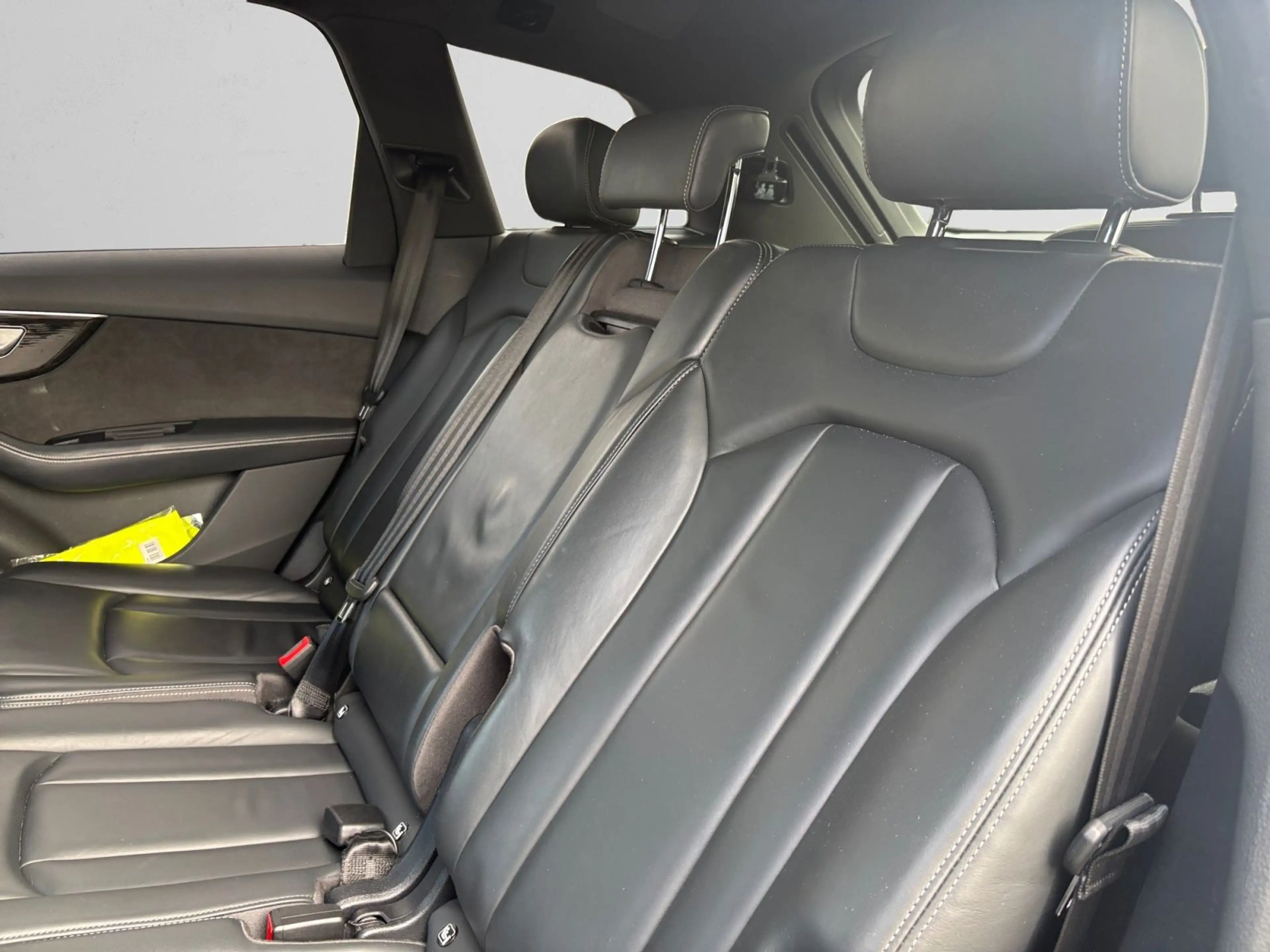 Audi SQ7 4.0 TDI quattro HUD PANO|LASER|7 SITZER|22"Z — photo 13