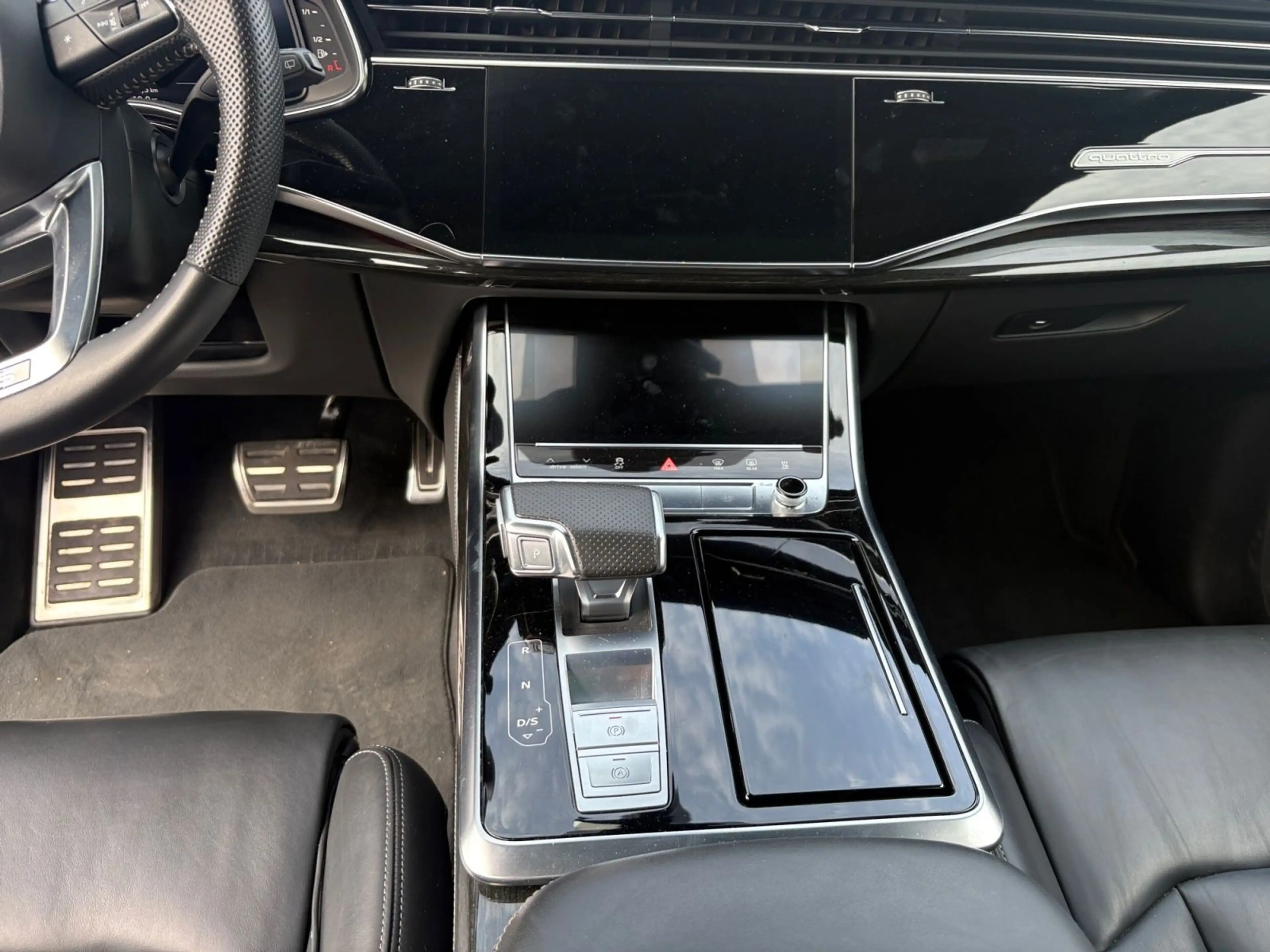 Audi SQ7 4.0 TDI quattro HUD PANO|LASER|7 SITZER|22"Z — photo 11