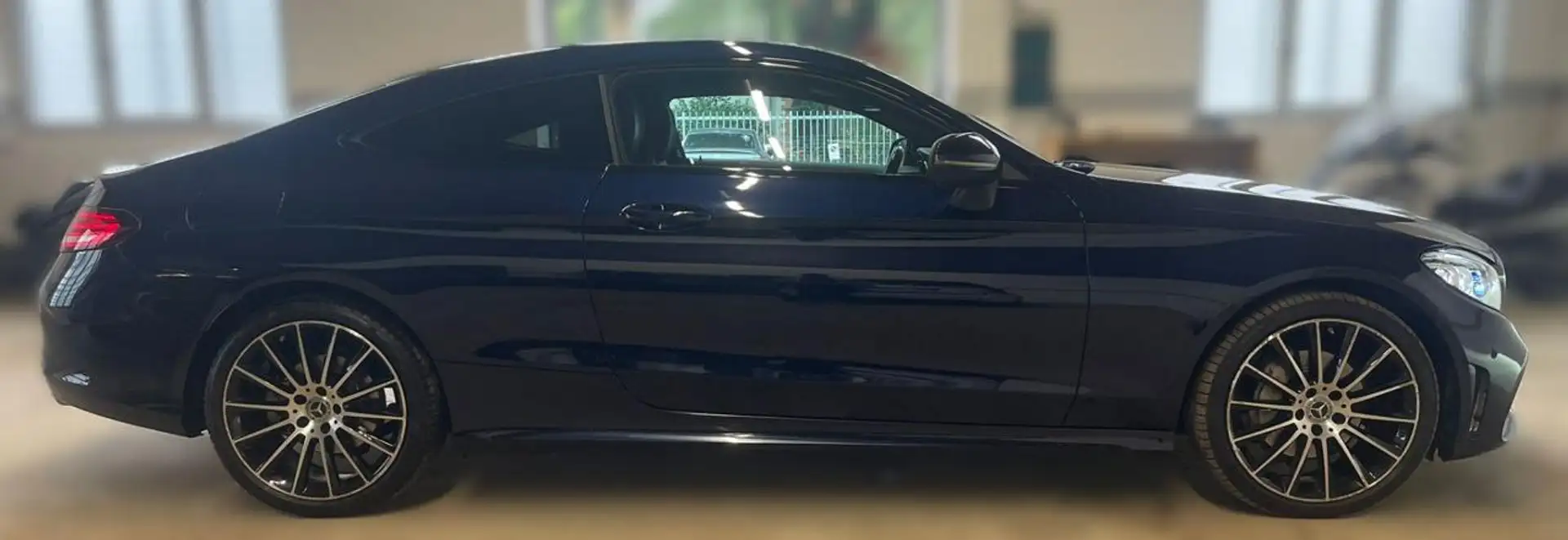 Mercedes-Benz C 220 d Auto 4Matic Coupé Premium Plus Bleu - 2