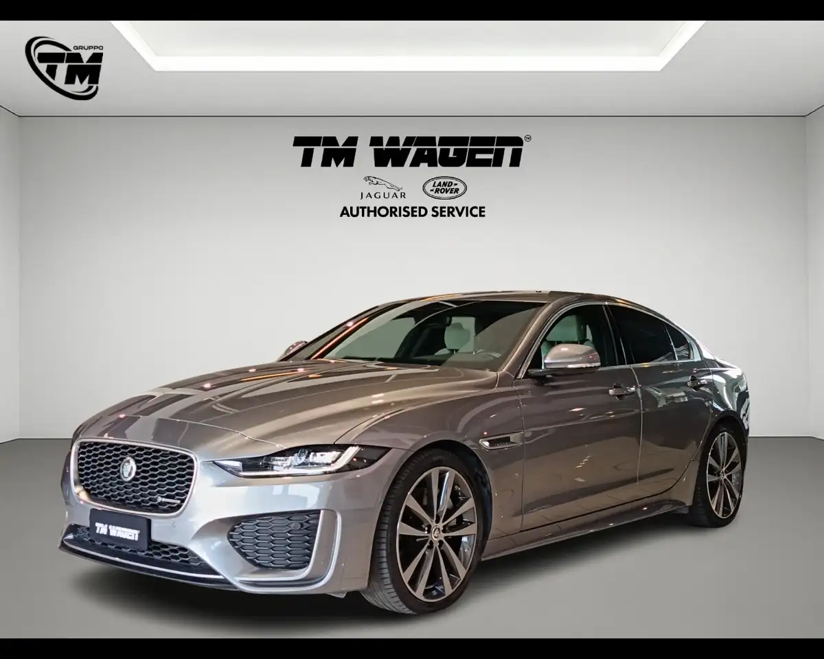 Jaguar Xe 2.0 D 204 CV aut. R-Dynamic HSE 2024 *BERLINA/IVA