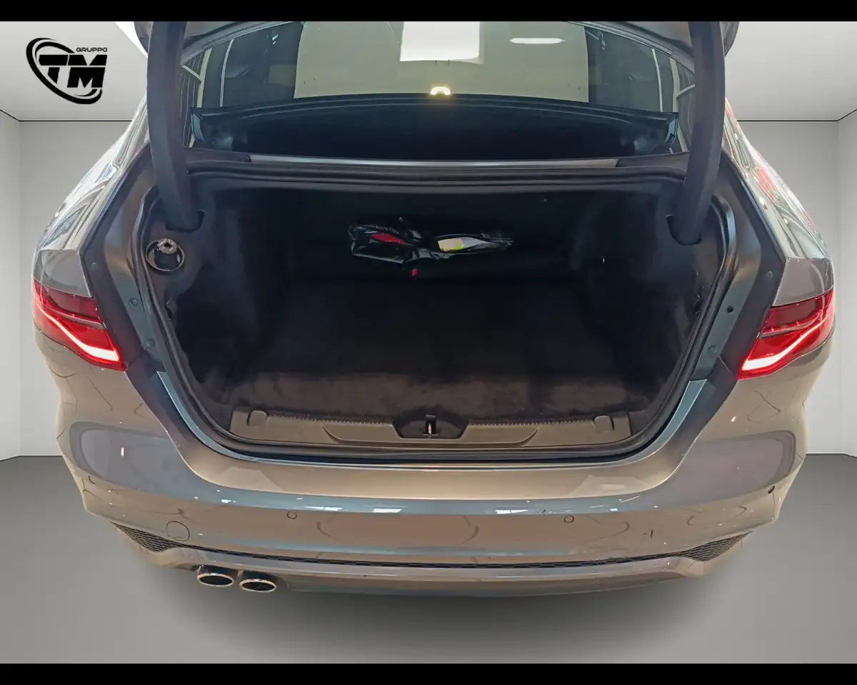 Jaguar Xe 2.0 D 204 CV aut. R-Dynamic HSE 2024 *BERLINA/IVA, миниатюра 14
