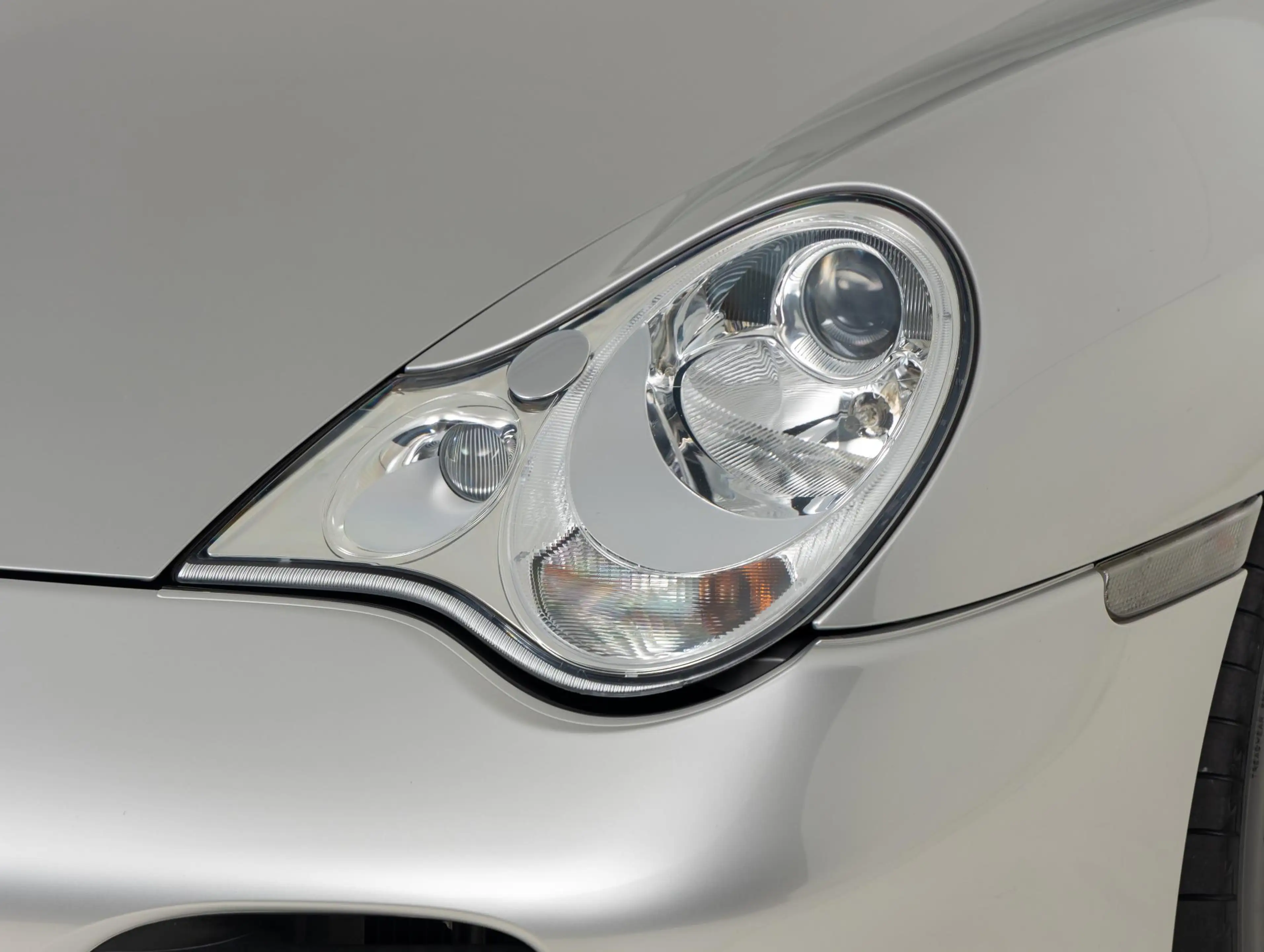 Porsche 996 996 Turbo — photo 24
