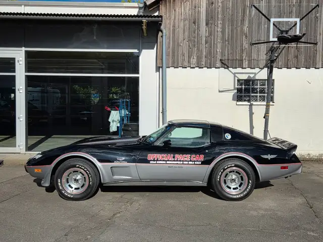 Corvette C3 Targa Limited Edition Indianapolis Pace Car
