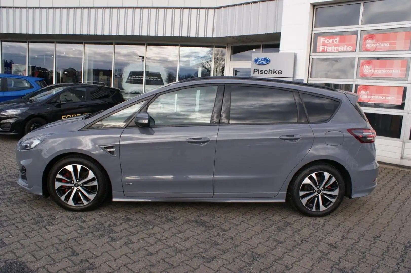 Ford S-Max ST-Line AWD Navi LED AHK Grijs - 2