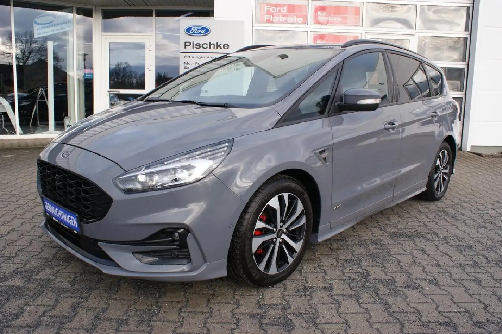 Ford S-Max ST-Line AWD Navi LED AHK Grijs - 1