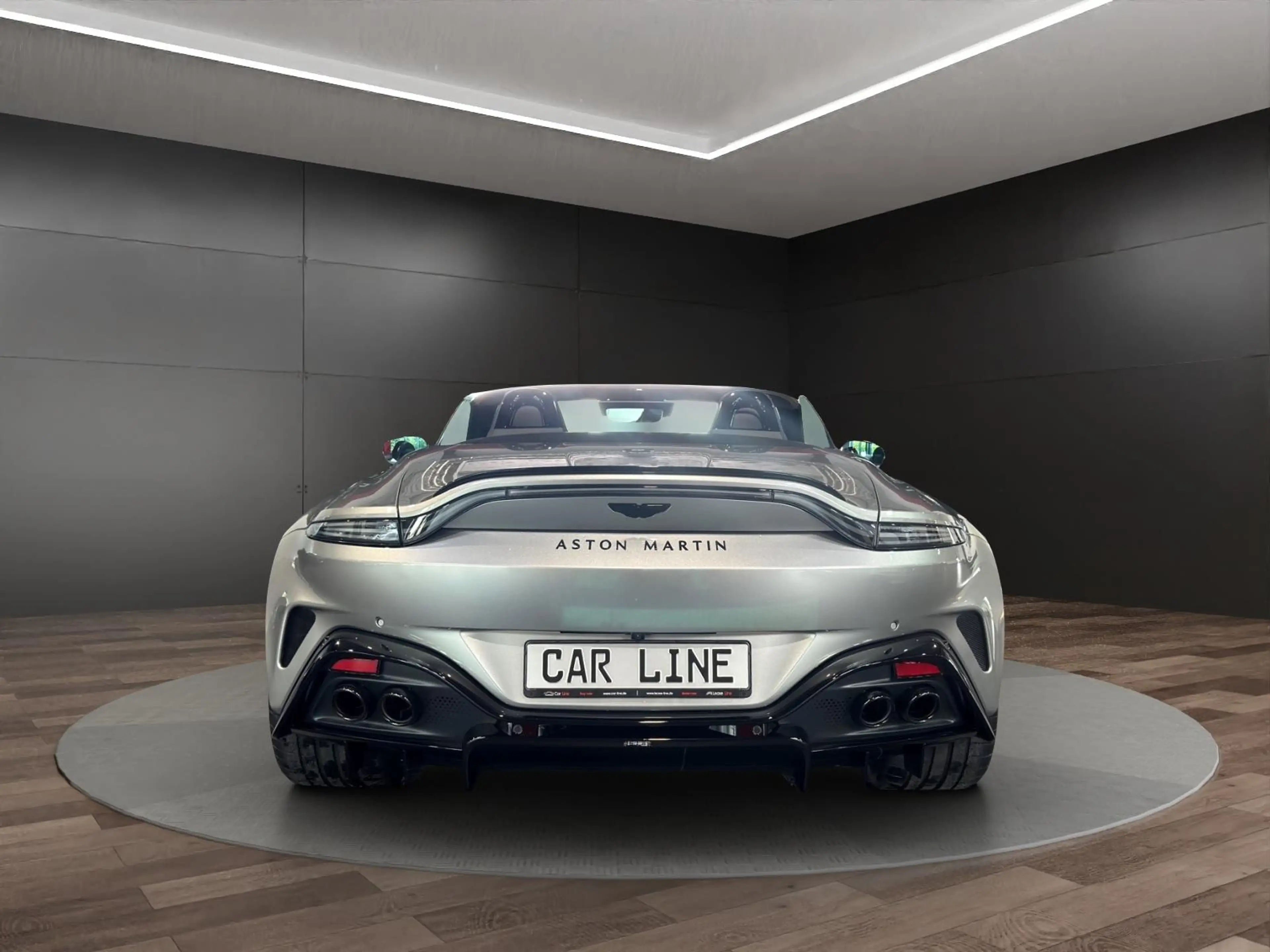 Aston Martin V8 Vantage S V8 Roadstar*Carbon* — photo 4