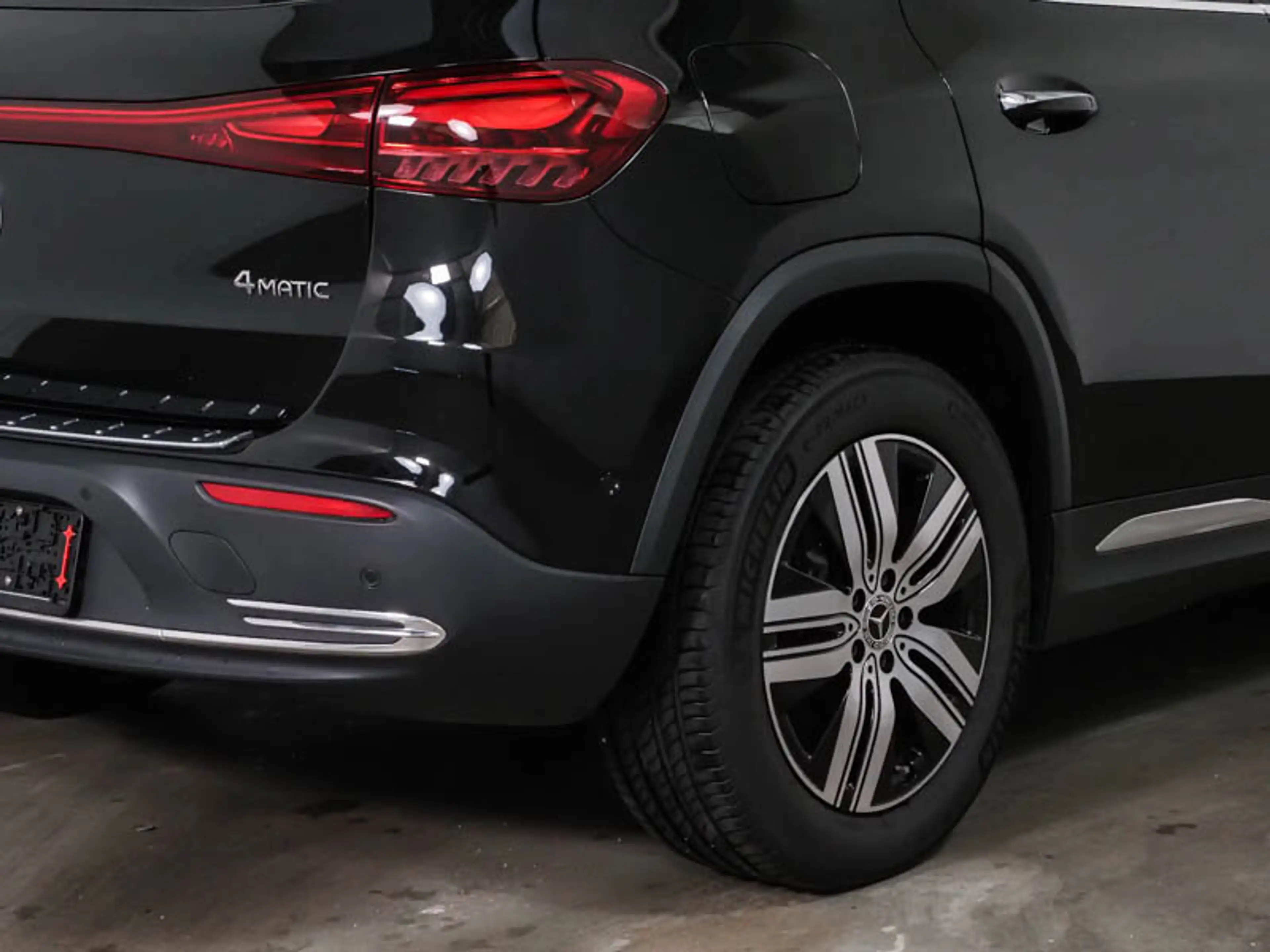 Mercedes-Benz EQA 300 EQA 300 4-M ADVANCED+*AHK*MEMORY*360° KAMERA*18" — photo 5