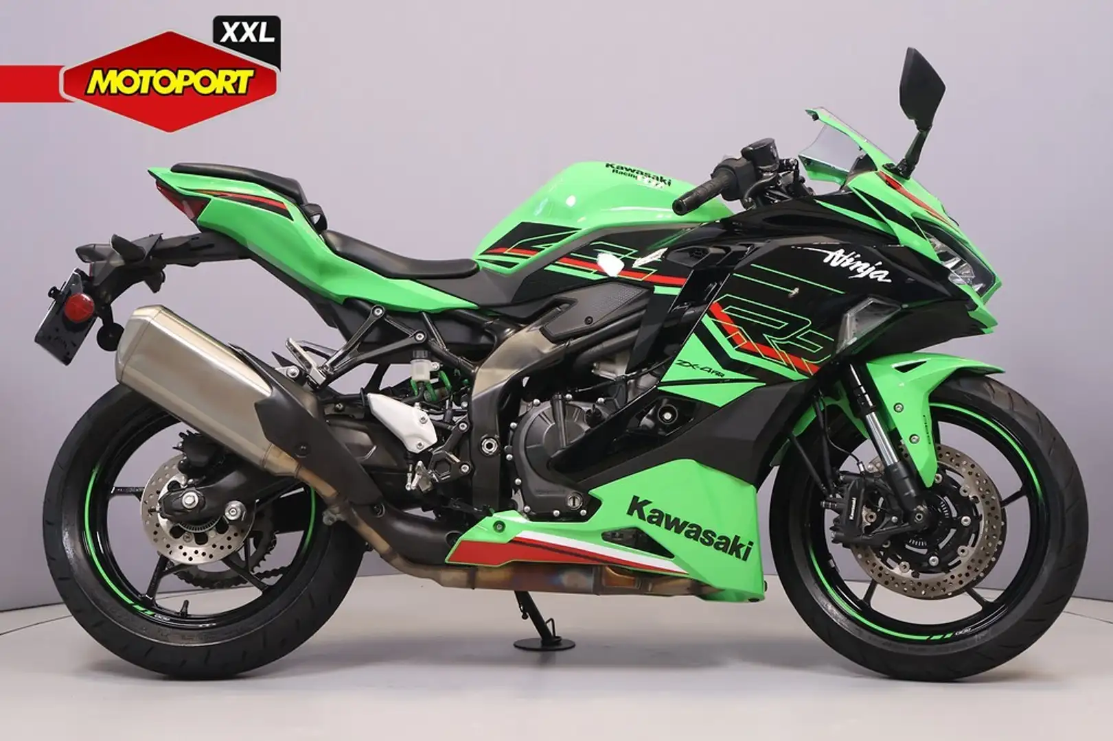 Kawasaki Ninja ZX-4RR ZX-4 RR Зелёный - 1