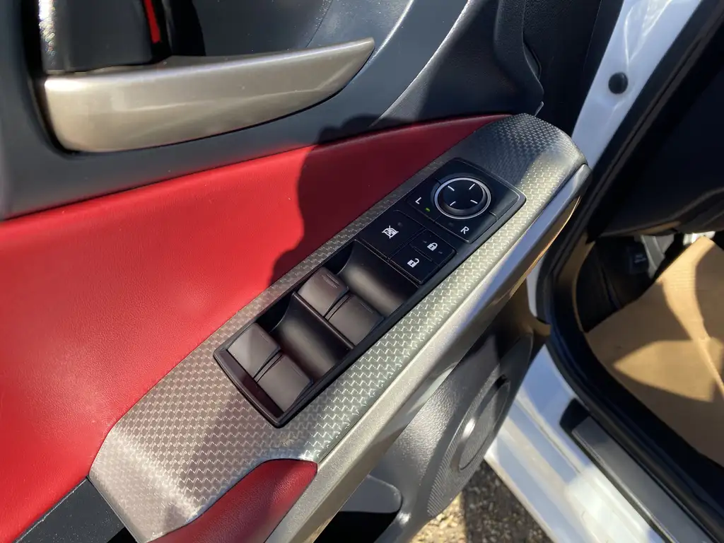 2017 Lexus IS Sedan | Sport Mode | Climate Seats | Dual A/C — photo 5