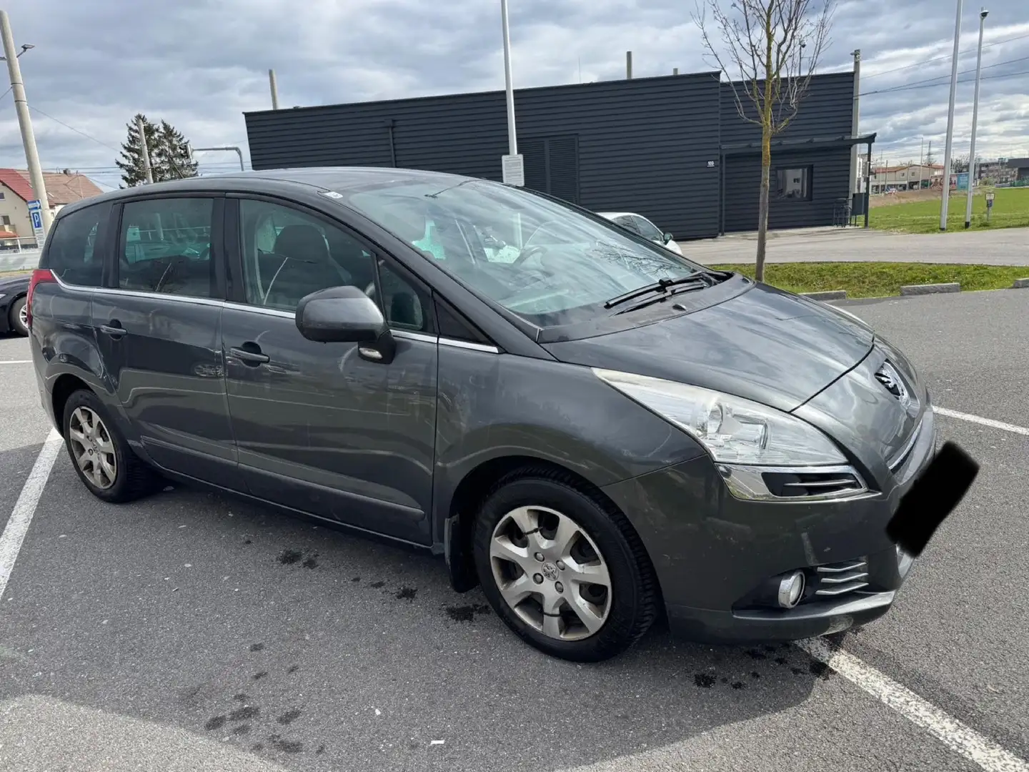 Peugeot 5008 1,6 HDI Exclusive FAP - 1
