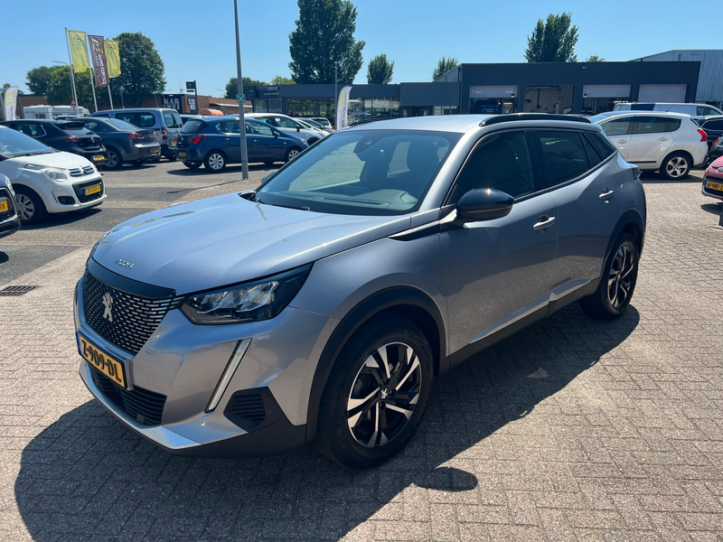 Peugeot 2008 1.2 100PK Allure Pack | Navigatie | Trekhaak | DAB — photo 4