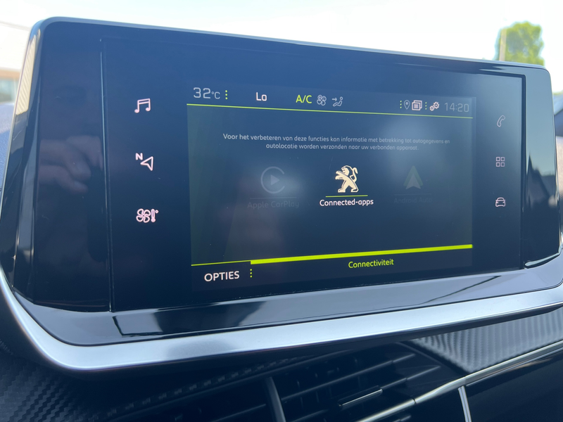 Peugeot 2008 1.2 100PK Allure Pack | Navigatie | Trekhaak | DAB — photo 18