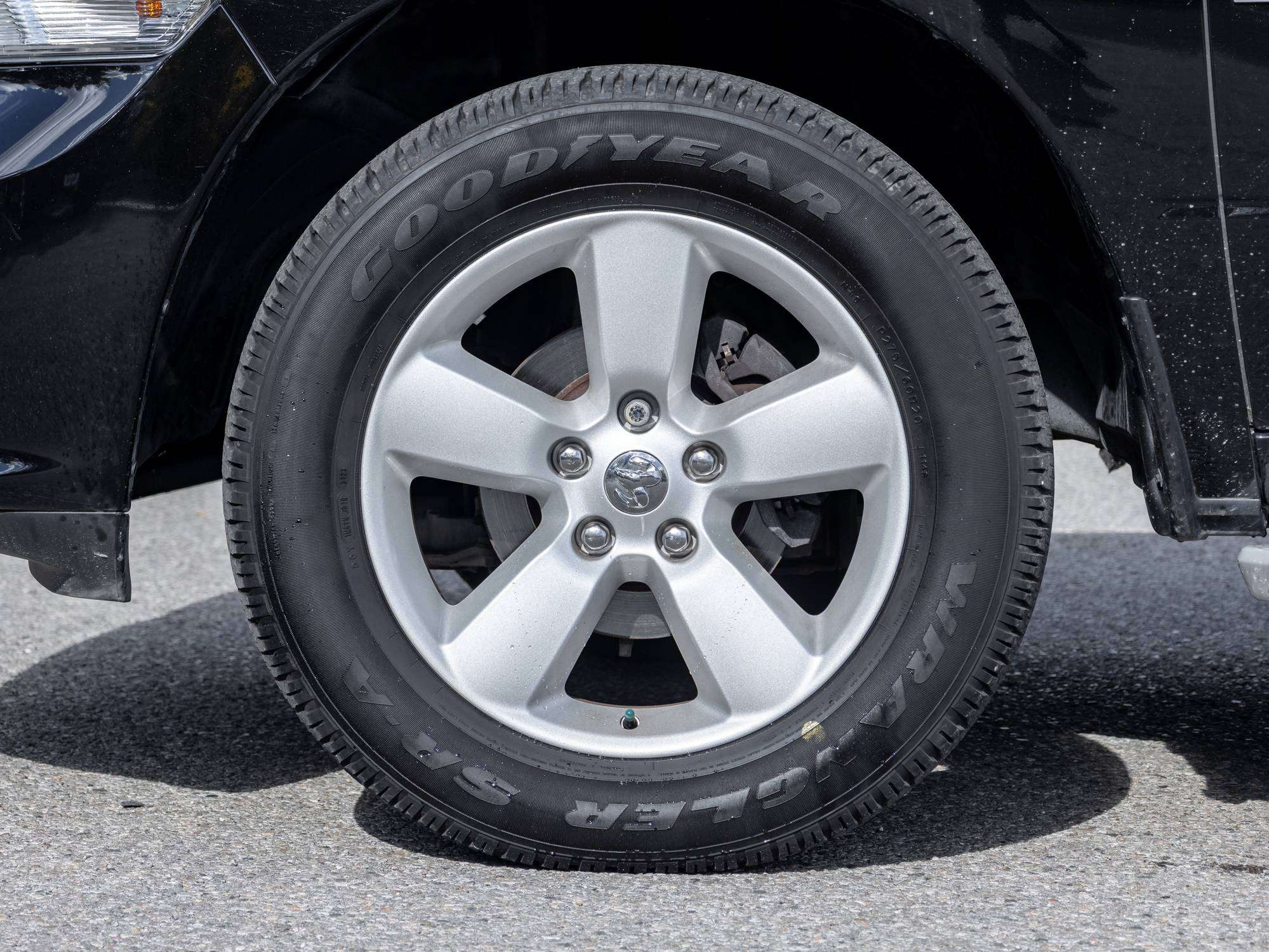 2023 RAM 1500 Classic Crew Cab
