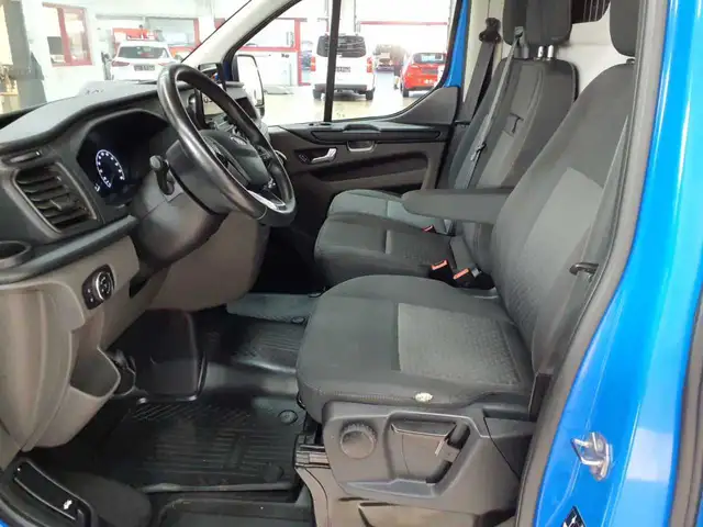 Ford Transit view 7