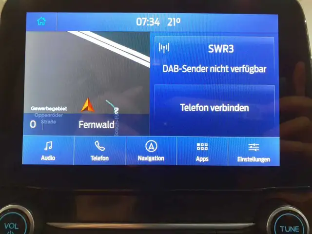 Ford Transit view 12