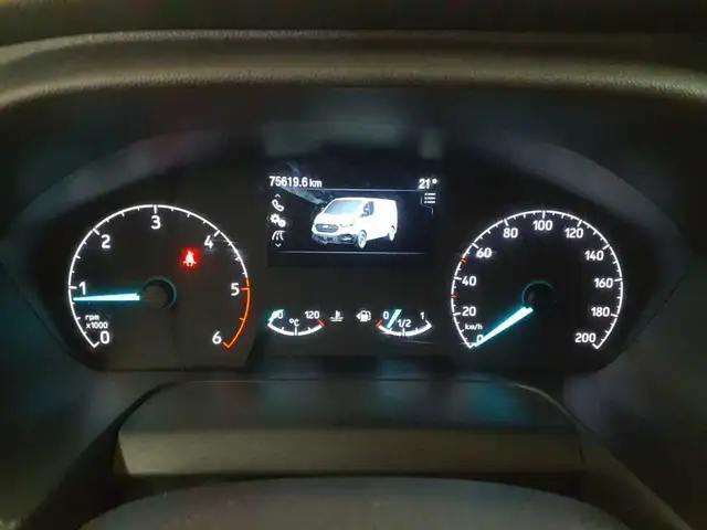 Ford Transit view 11