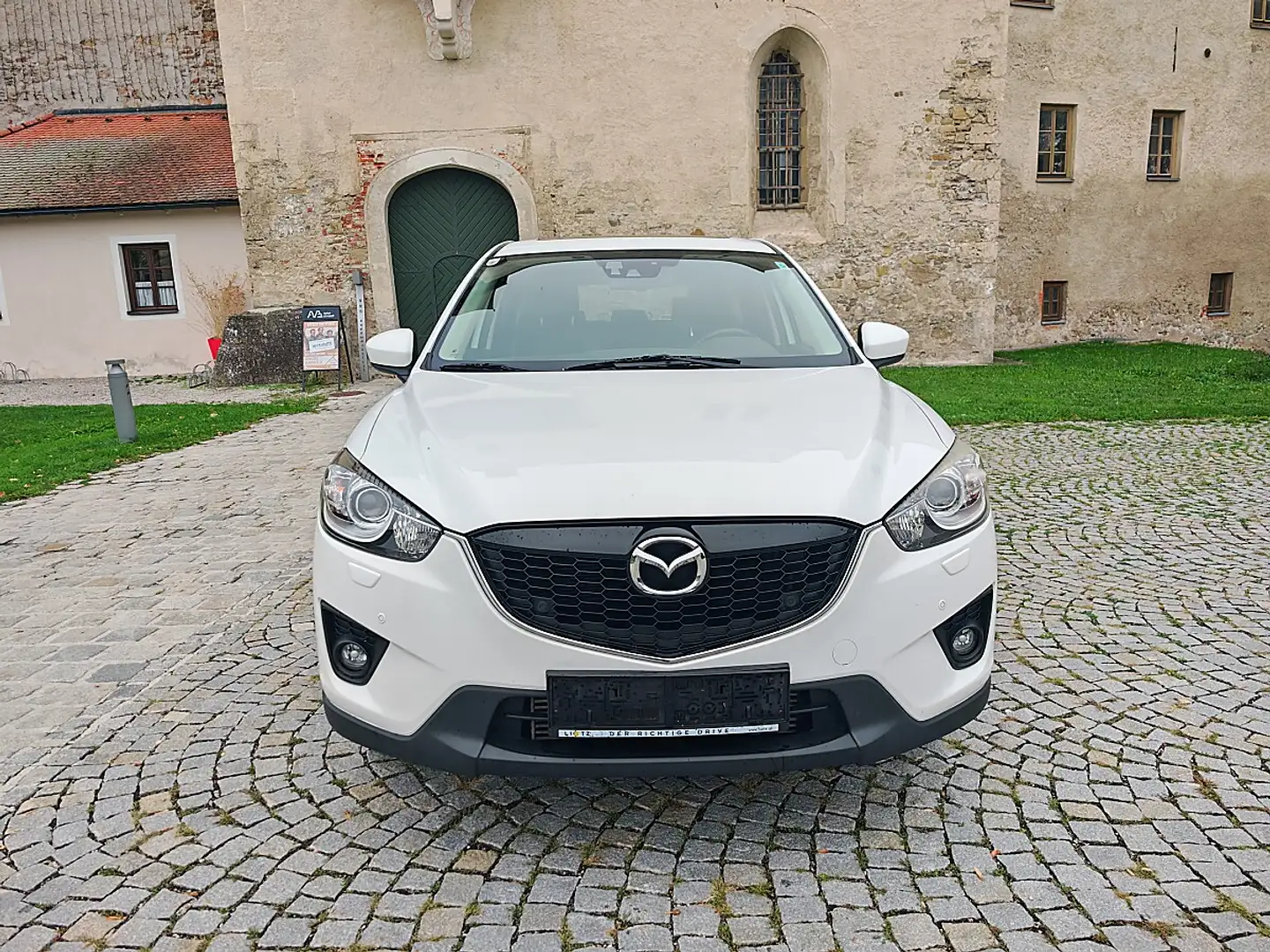Mazda CX-5 CD175 AWD Revolution SD Aut. Weiß - 1