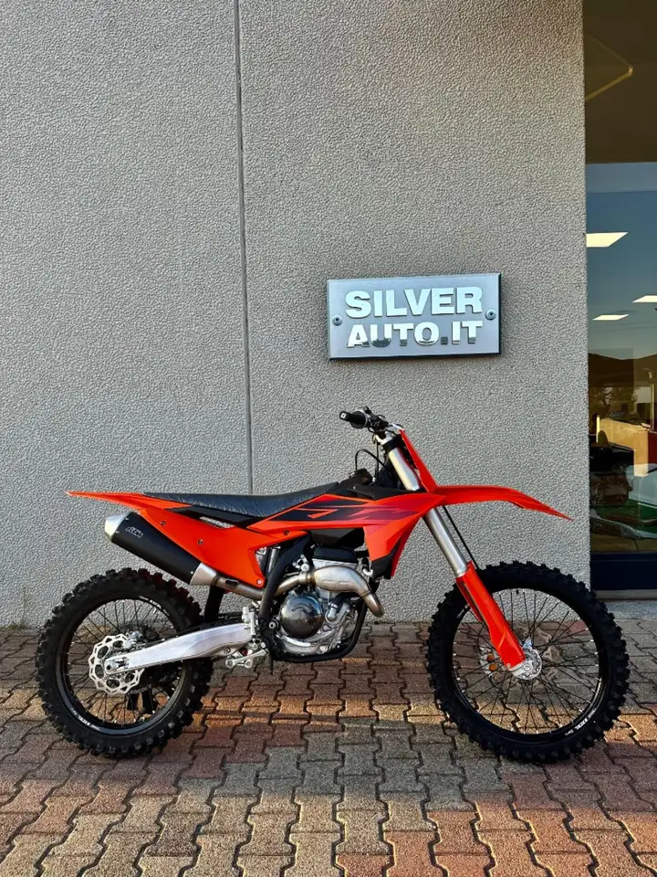 KTM