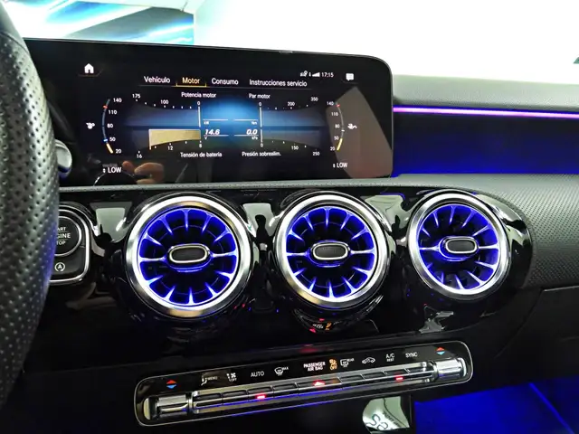 Mercedes-Benz A-Class view 25
