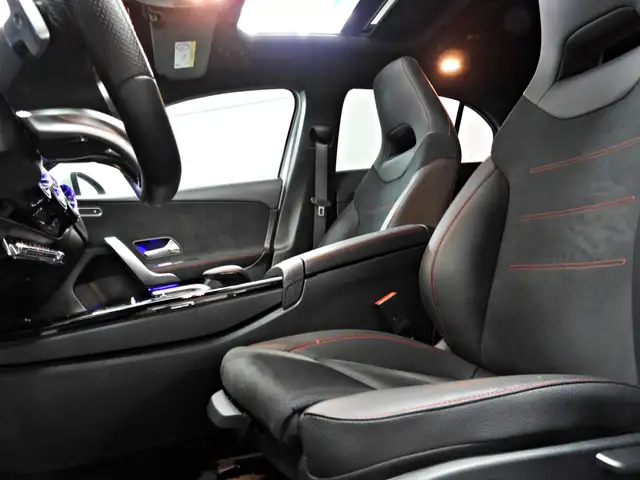 Mercedes-Benz A-Class view 15