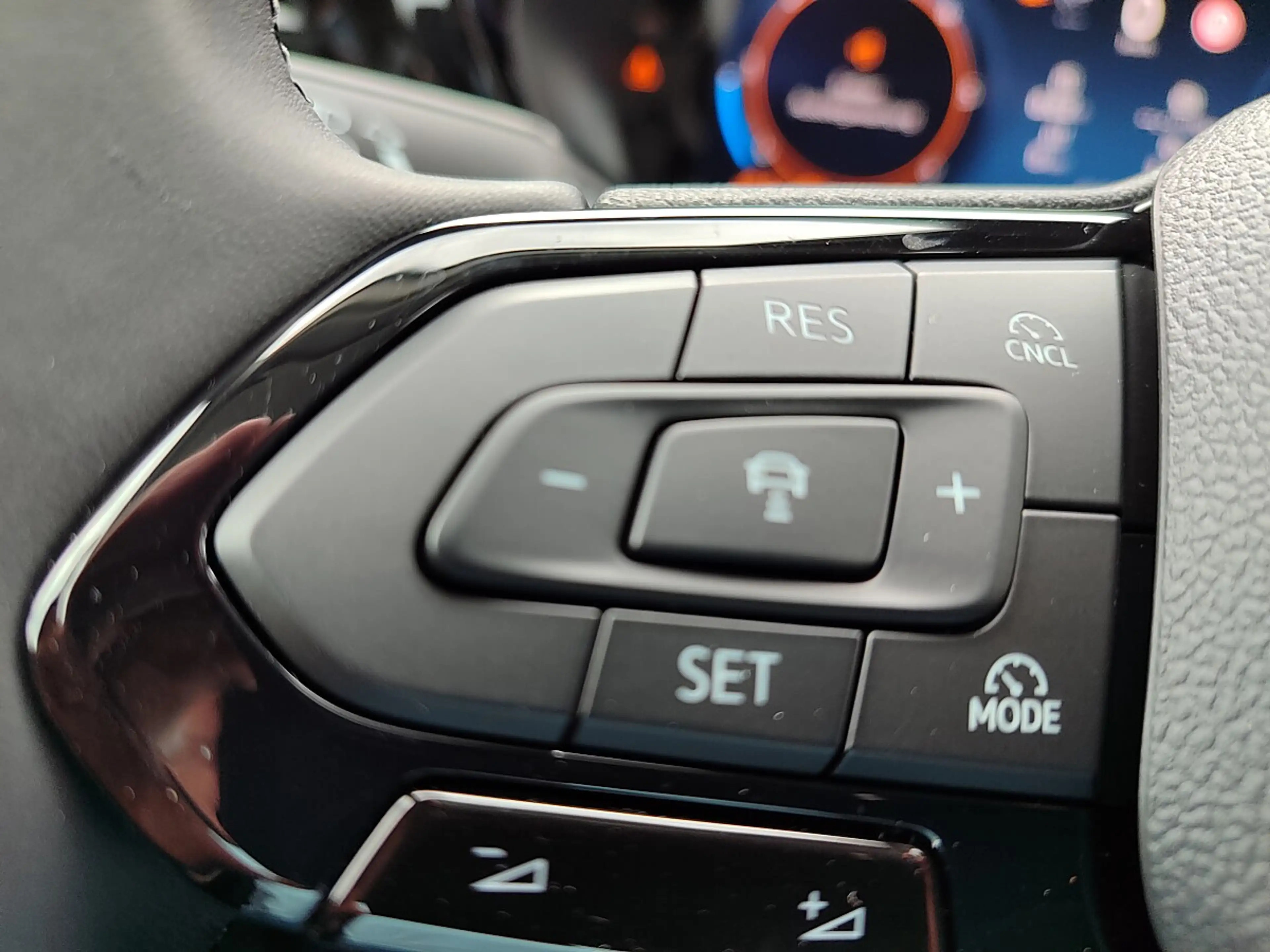 Ford Grand Tourneo Connect 2,0 EcoBlue L2 Titanium Aut. — photo 15