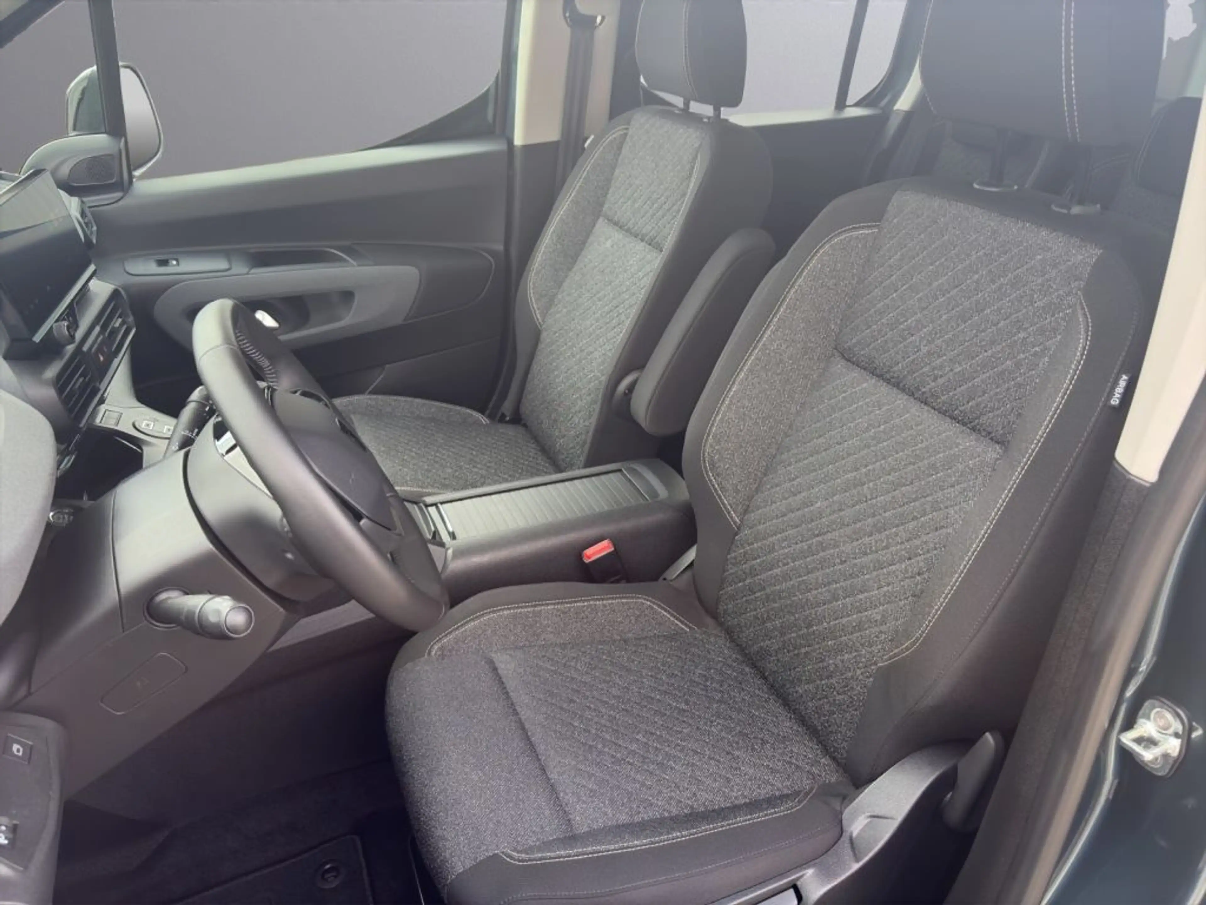 Peugeot Rifter N1 Diesel 100 L1 Allure (E) — photo 10