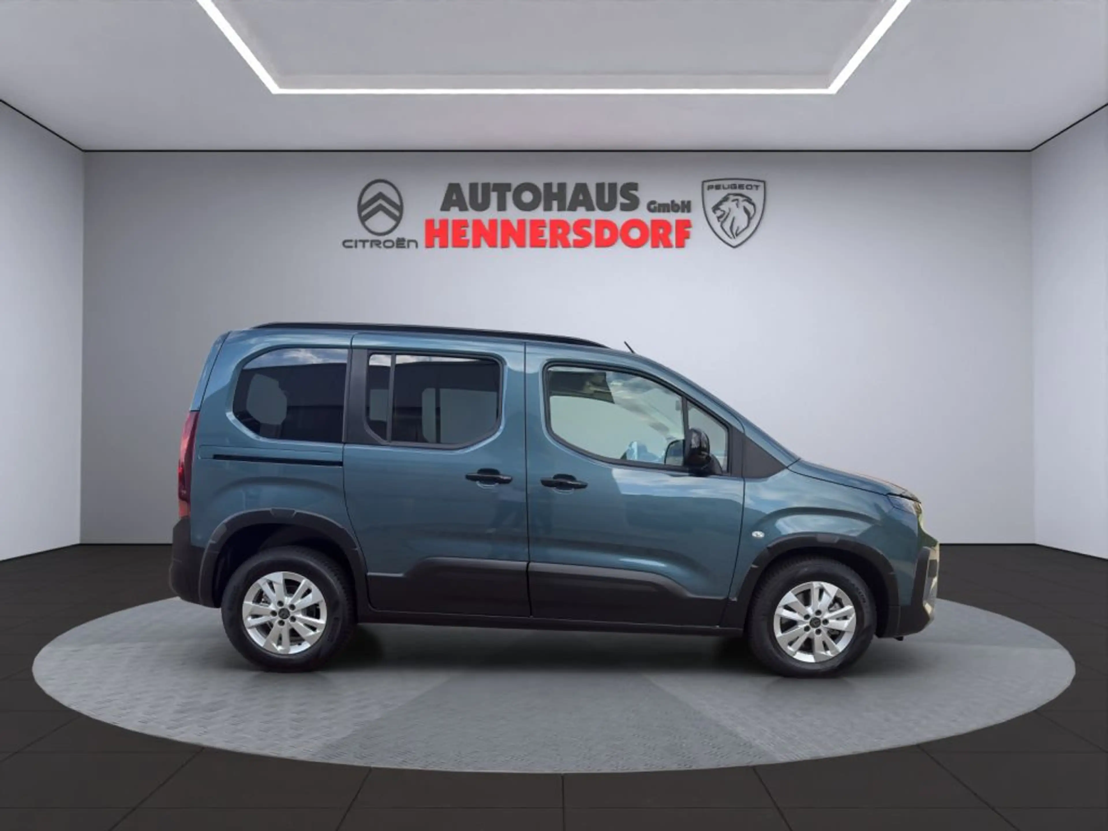 Peugeot Rifter N1 Diesel 100 L1 Allure (E) — photo 6