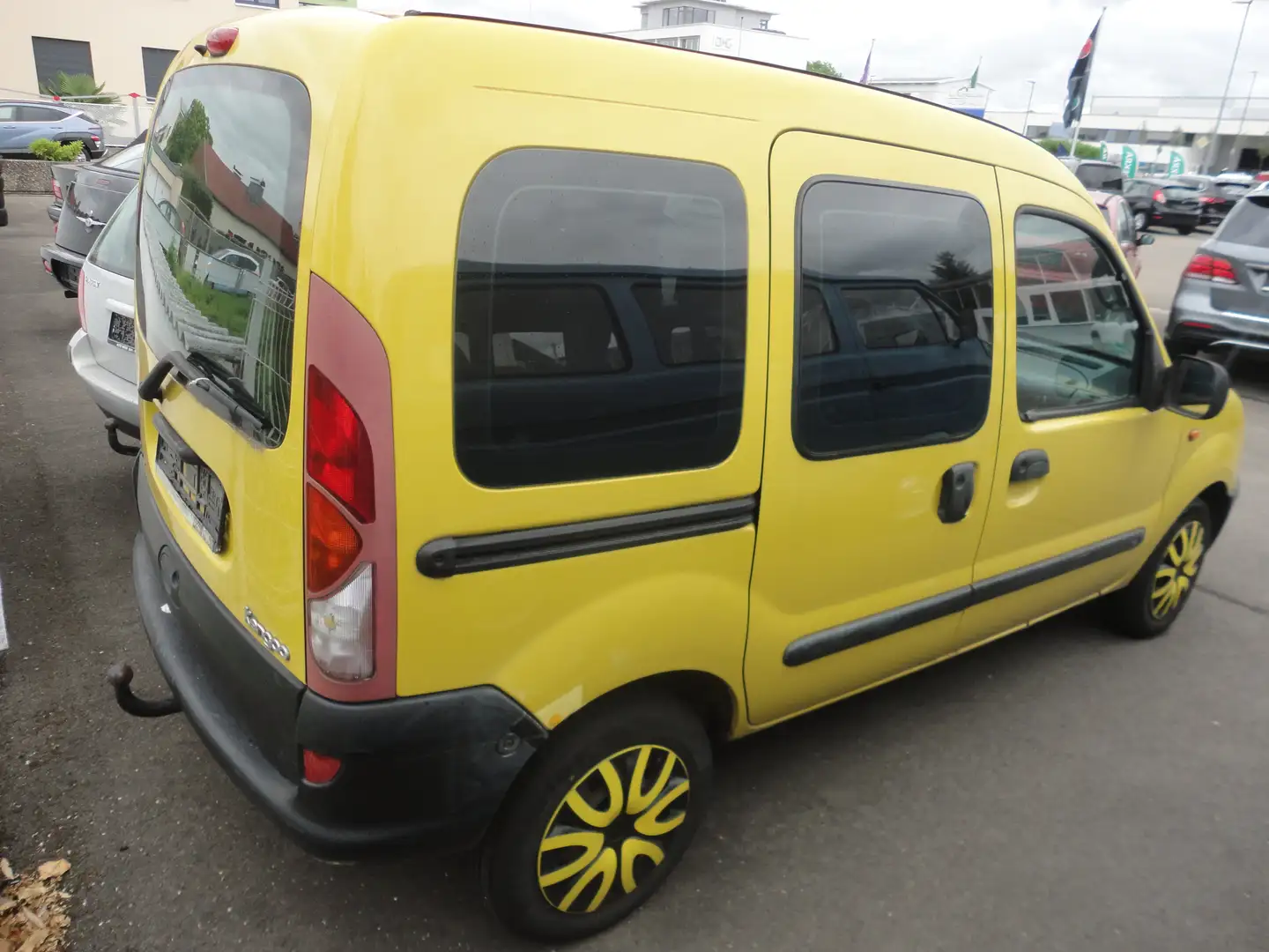 Renault Kangoo 1.4 Gelb - 1