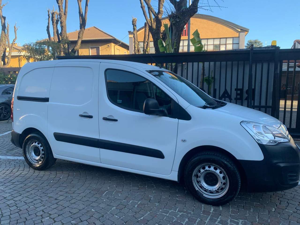 Citroen Berlingo BERLINGO VAN 1.6 BLUEHDI 100CV 73 KW L1