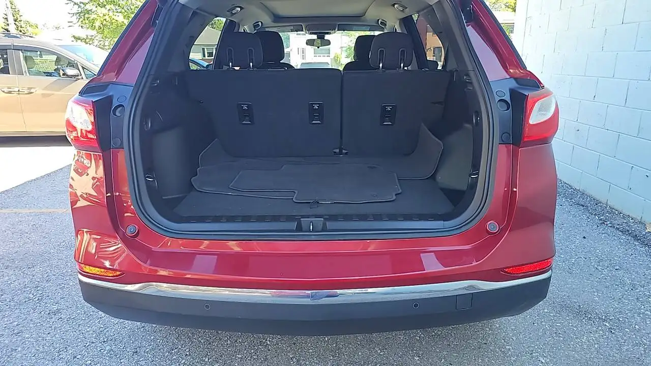 Chevrolet Equinox photo Chevrolet Equinox