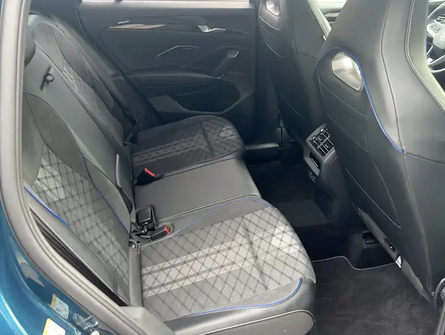 Volkswagen Tiguan view 19
