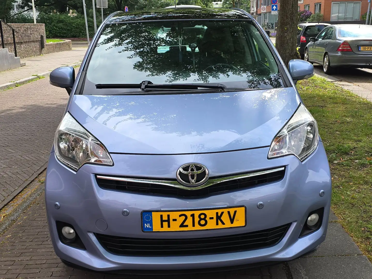 Toyota Verso-S Blauw - 2