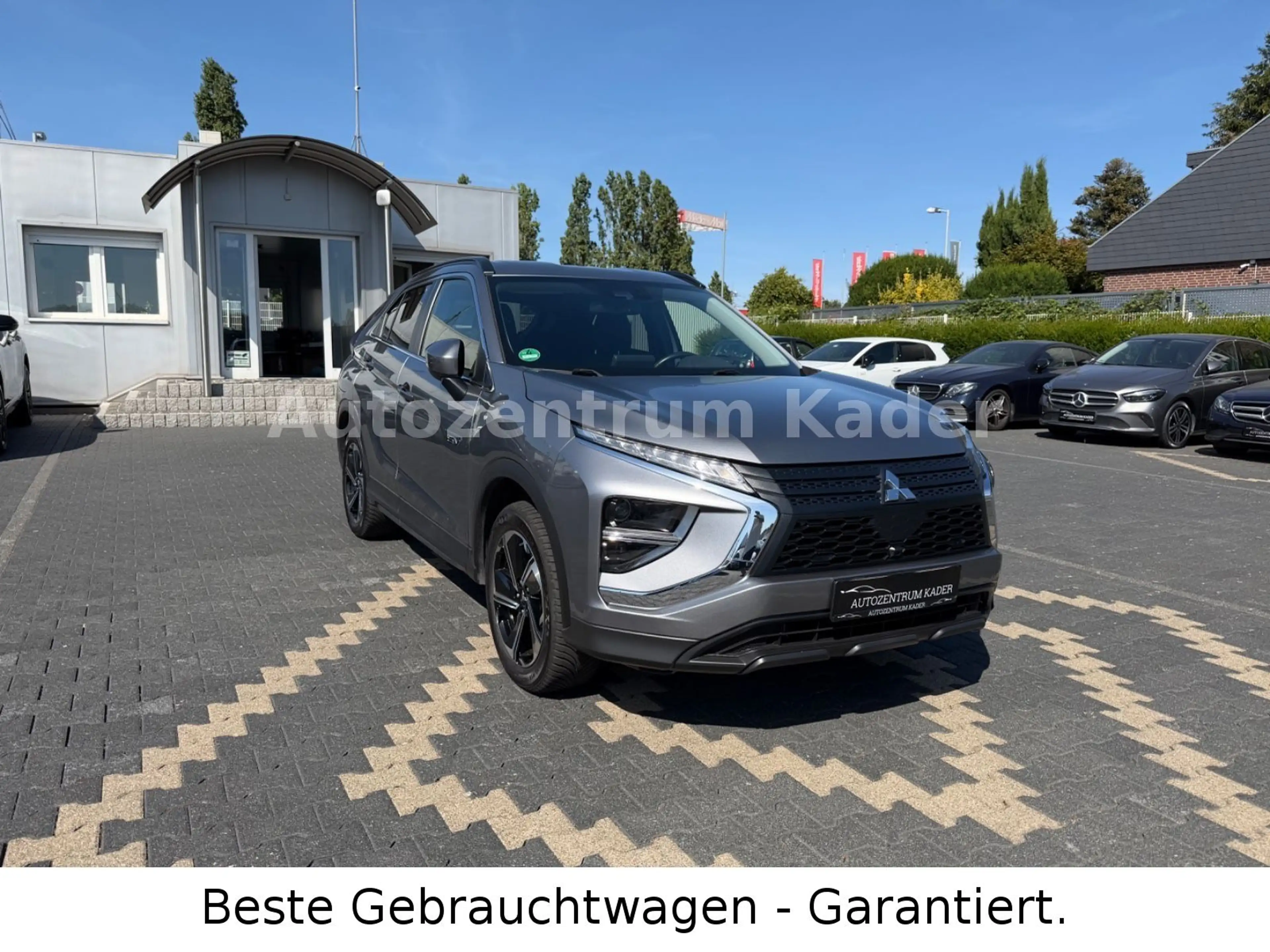 Mitsubishi Eclipse Cross Hybrid 4WD*AHK*Navi*R-Kam*LED* — photo 9
