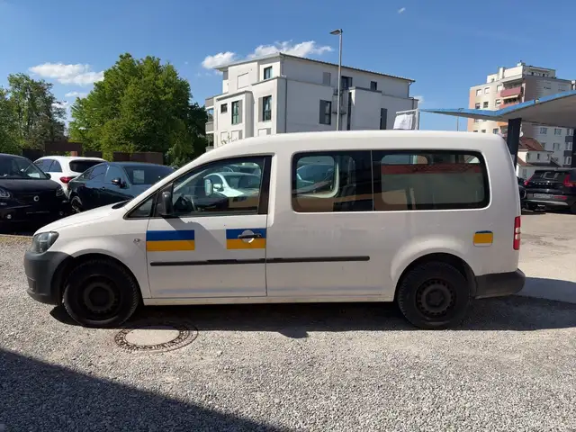 Volkswagen Caddy view 4