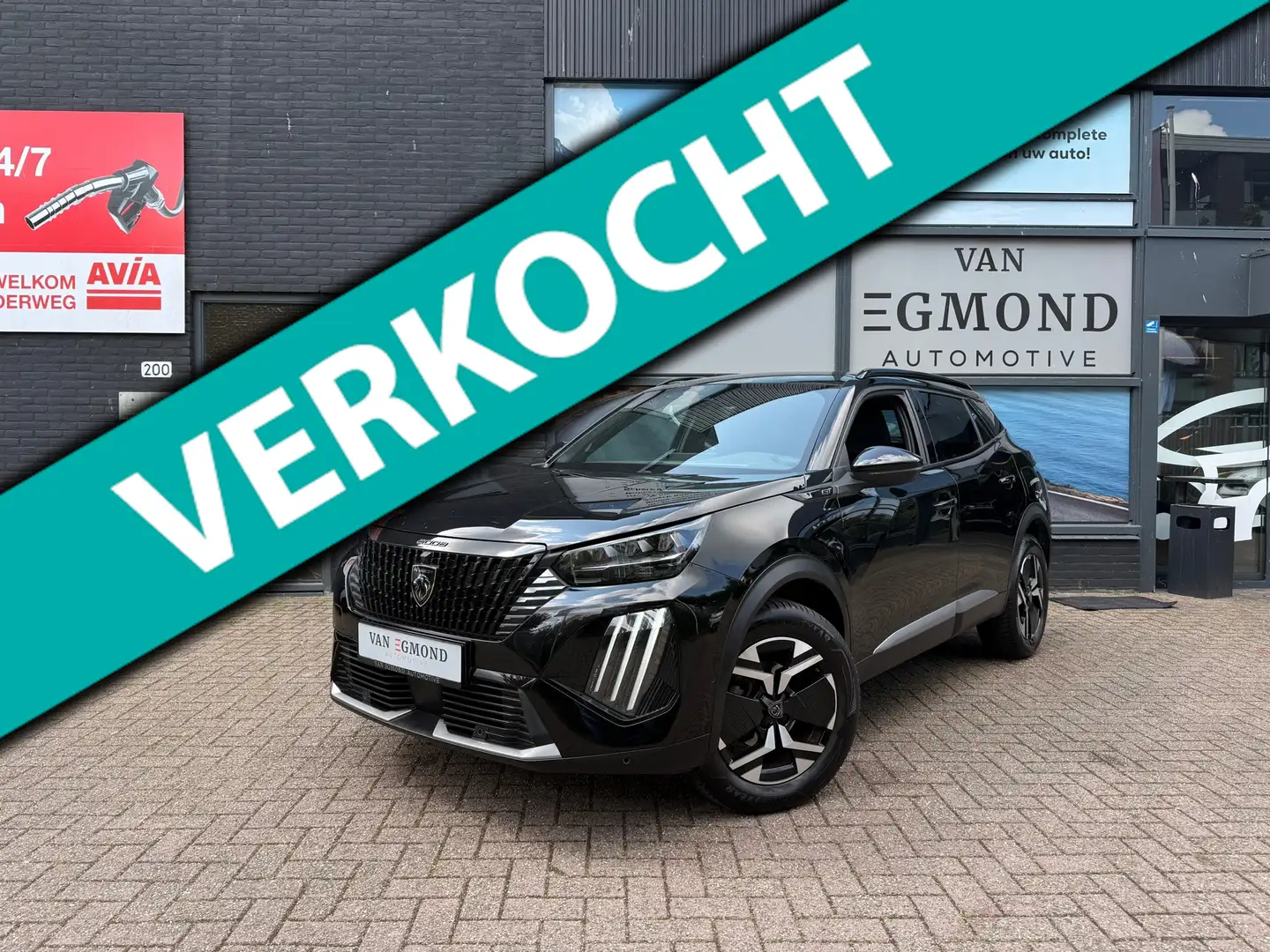 Peugeot 2008 1.2 Hybrid 136 GT Nero - 1