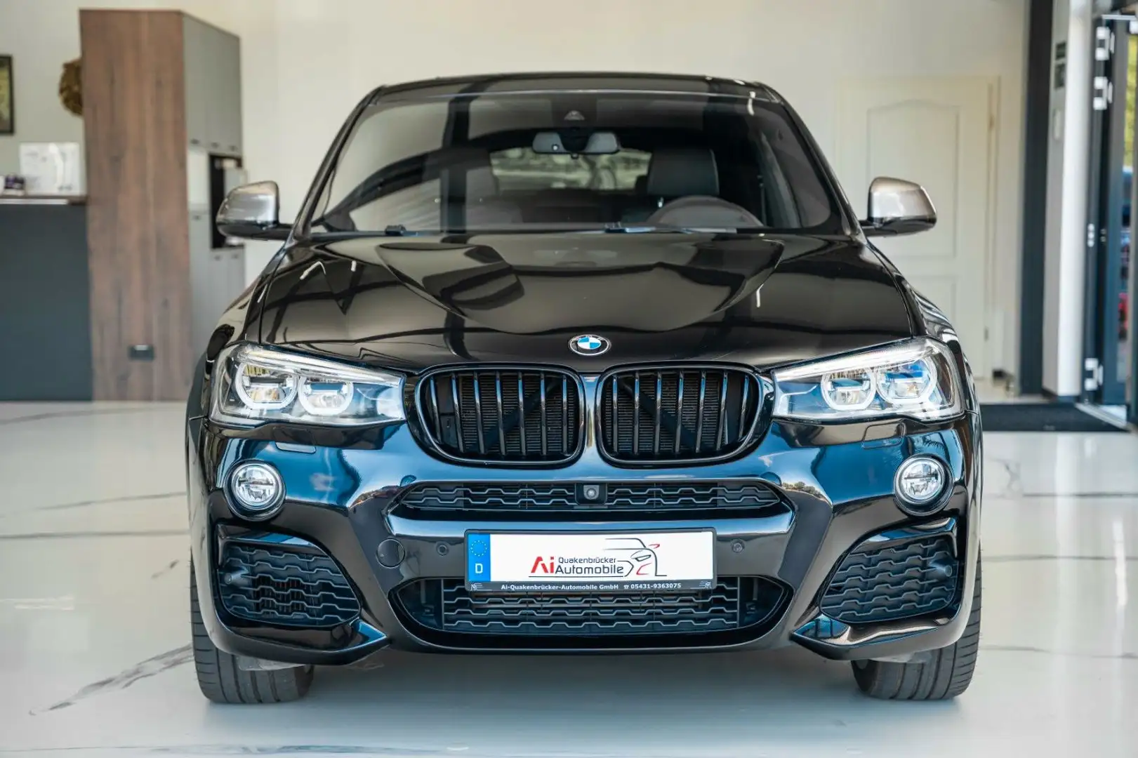BMW X4 Baureihe X4 M40 i Schwarz - 2
