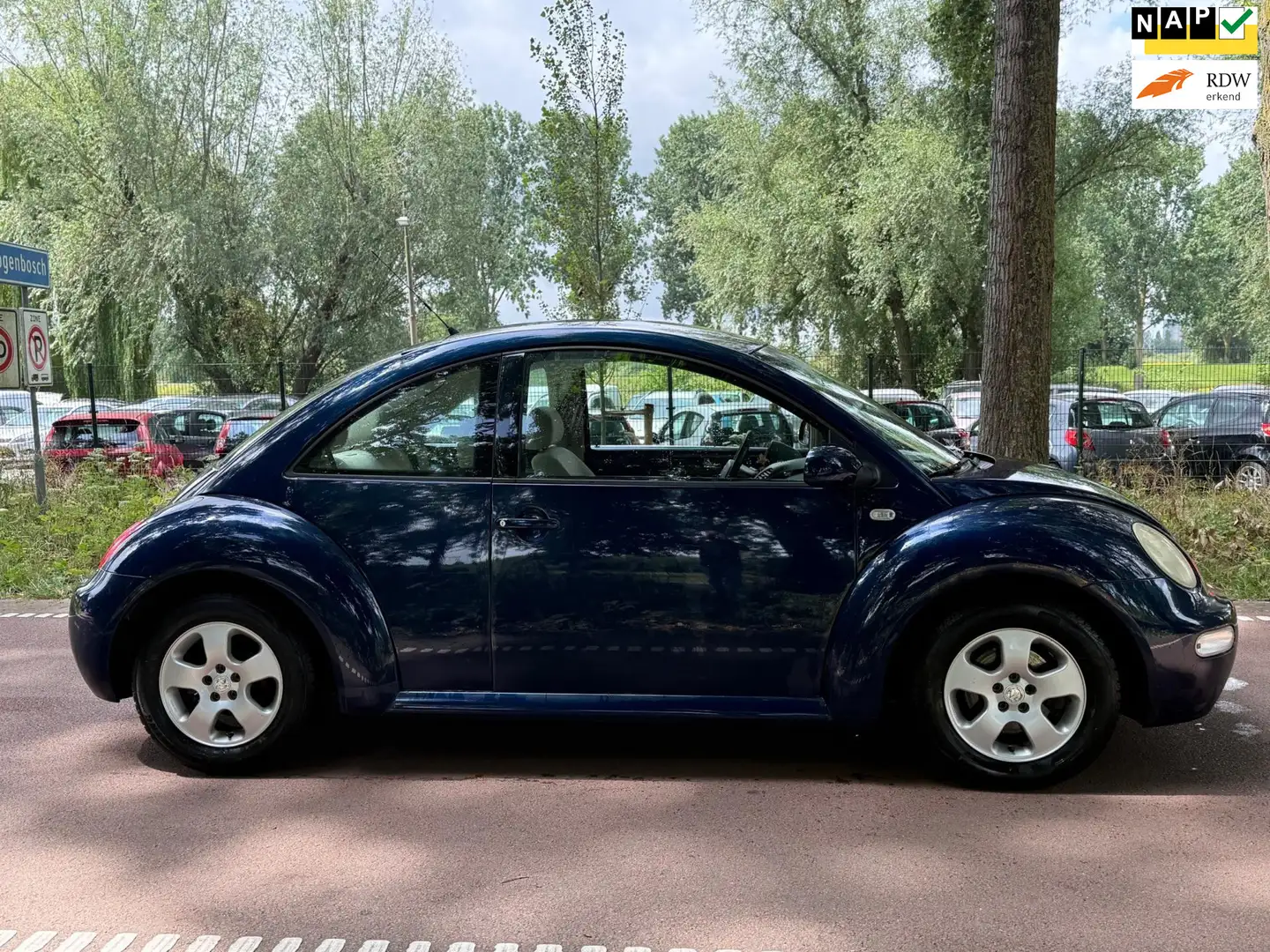 Volkswagen New Beetle 1.6 AIRCO!APK!LEUKE AUTO! Blauw - 1
