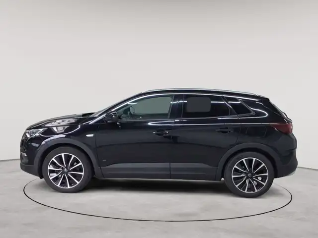 Opel Grandland X view 6