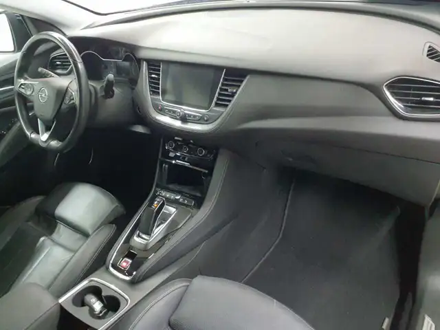 Opel Grandland X view 9