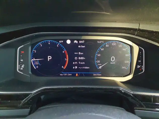 Volkswagen Polo view 11