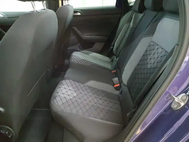 Volkswagen Polo view 14