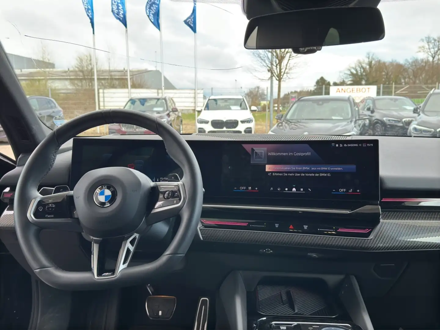 BMW 520 d Touring M Sport ACC AHK Standheizung H&K Schwarz - 2