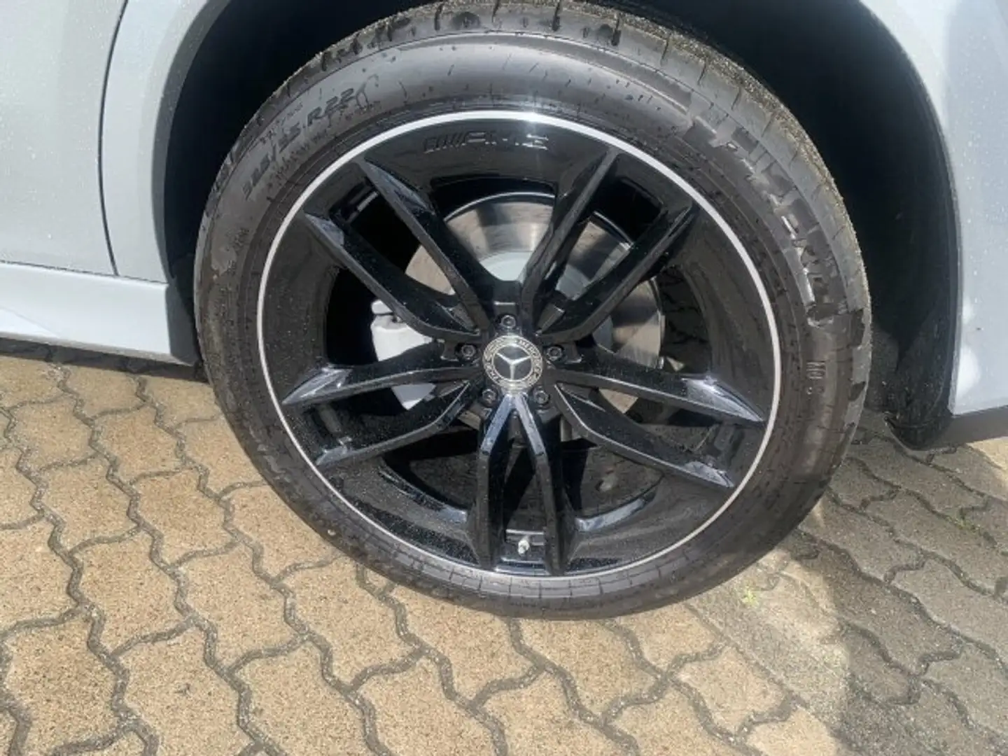 Mercedes-Benz GLE 450 d 4Matic  AMG Line +MBUX+Wide+Pano+AHK Gris - 2