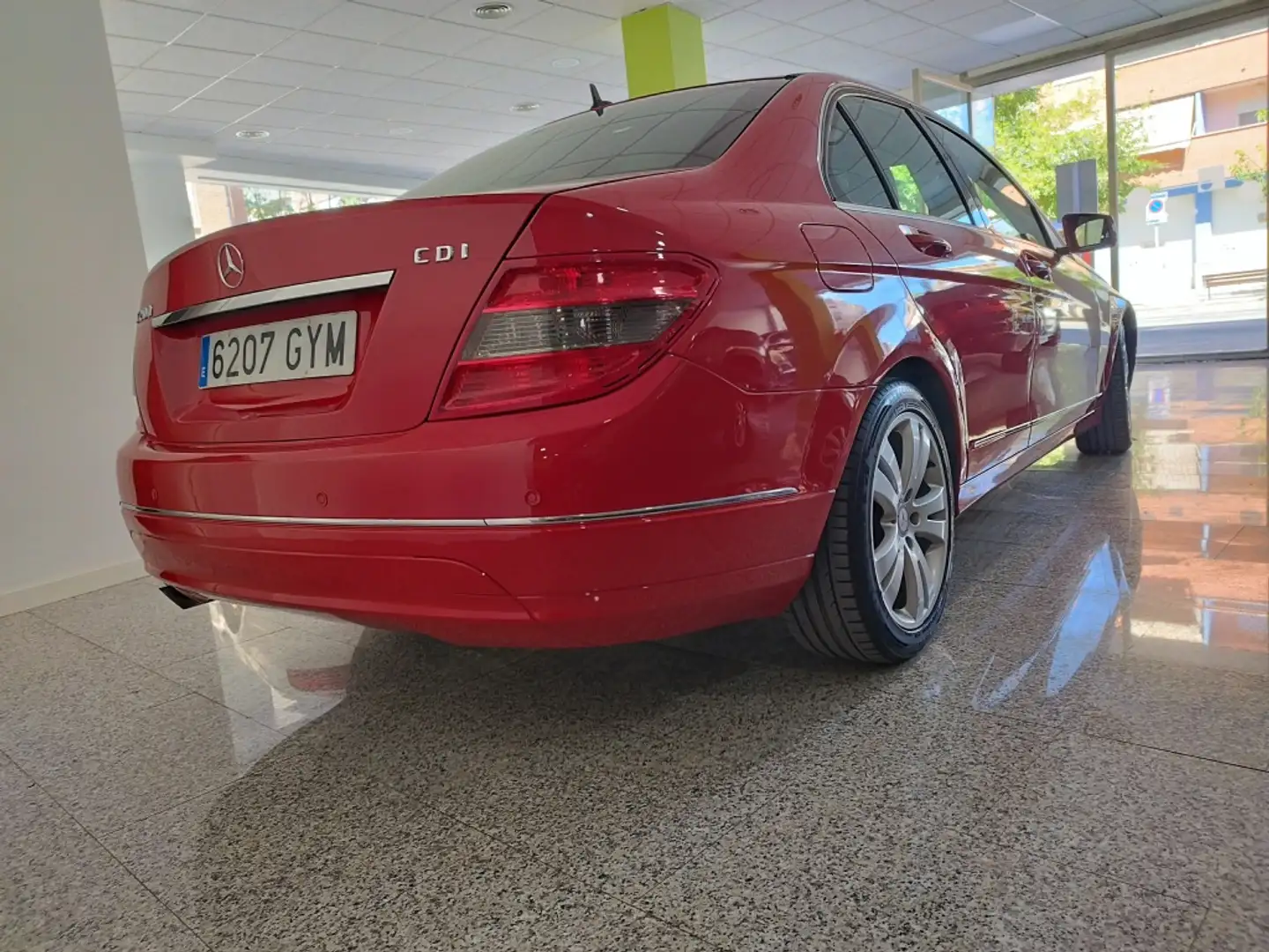 Mercedes-Benz C 200 200CDI BE Avantgarde Rouge - 2