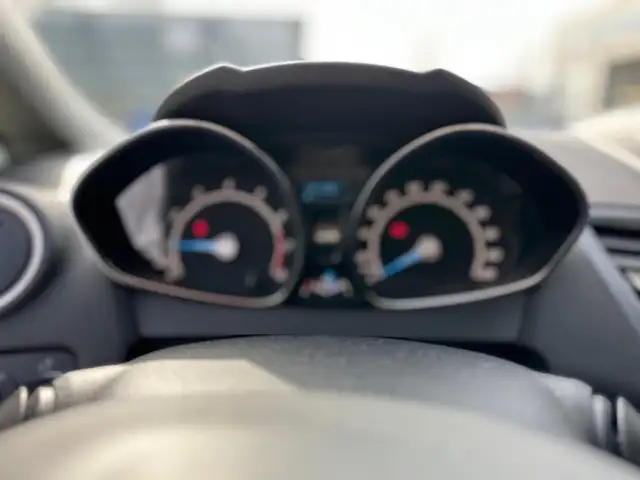Ford Fiesta view 11